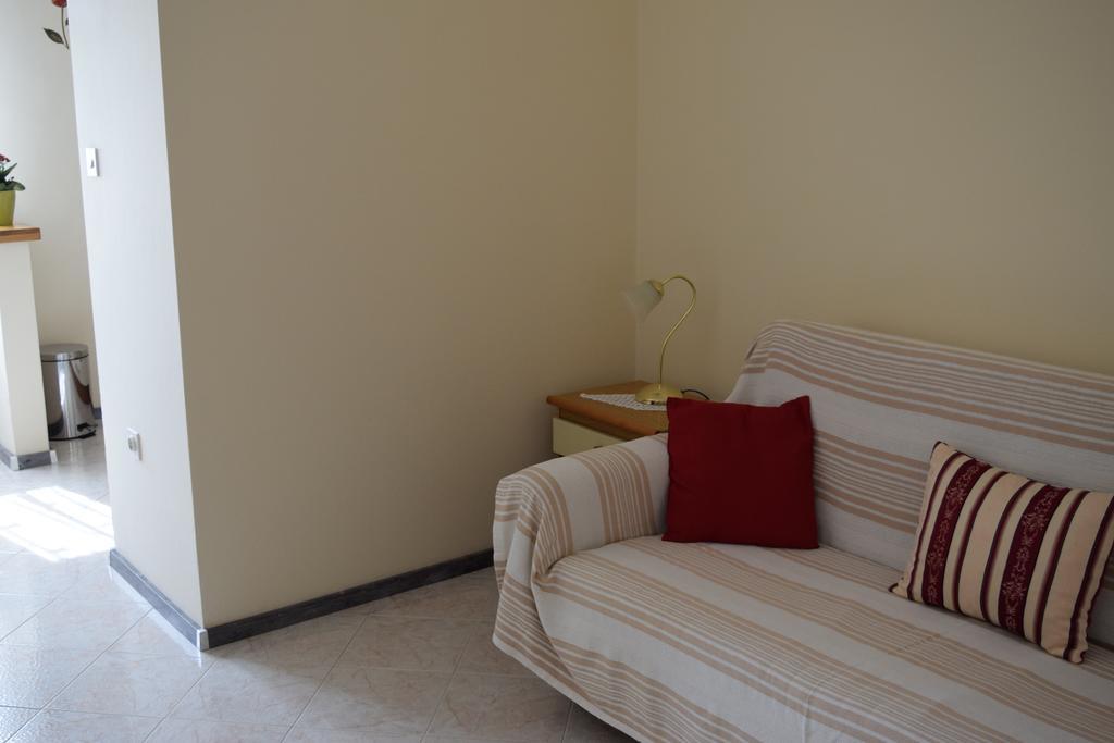 Guesthouse Marko Musalez ภายนอก รูปภาพ