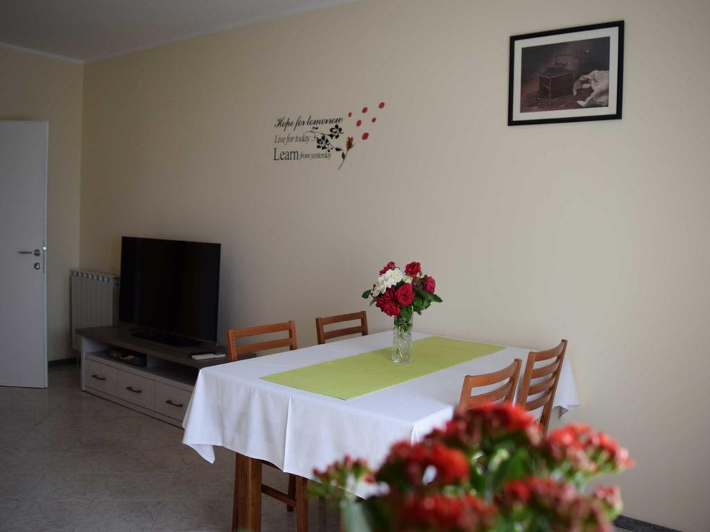 Guesthouse Marko Musalez ภายนอก รูปภาพ